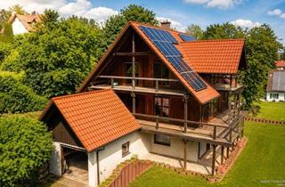 Einfamilienhaus kaufen in 86513 Ursberg, Fernblick statt Standard – Einfamilienhaus mit Potenzial in traumhafter Hanglage