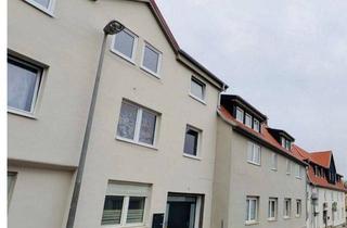Anlageobjekt in 96450 Coburg, Co- Schlossplatz: 2 x MFH, 10We-saniert, renov. & alles vermietet