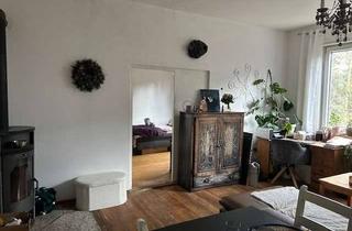 Wohnung kaufen in 96450 Coburg, Charmante 4-Zi. Altbauwohnung mit Südterrasse und Garage !