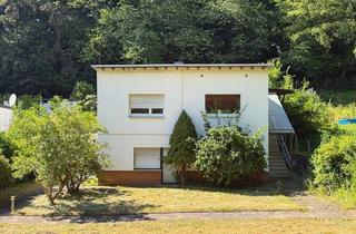 Wohnung kaufen in 64342 Seeheim-Jugenheim, Wohnen im Grünen – Erdgeschosswohnung mit großer Wiese für Tier- und Naturliebhaber