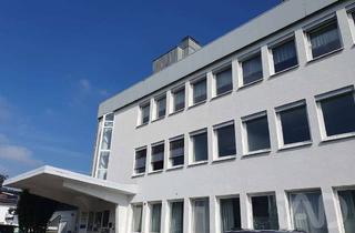 Wohnung kaufen in 89269 Vöhringen, Attraktive 6-Zimmer-Wohnung mit Dachterrasse und Panoramablick - speziell als Kapitalanlage