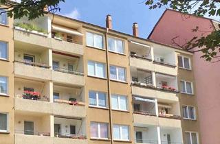 Sozialwohnungen mieten in Striesener Str. 45, 01307 Johannstadt-Süd, Miet mich - günstig geschnittene 3-Zimmer-Wohnung mit Balkon (WBS)