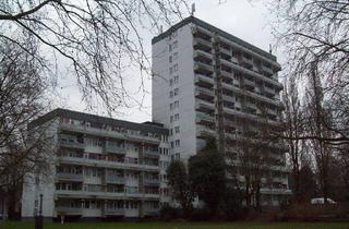 Sozialwohnungen mieten in Schleestraße, 41199 Odenkirchen, Aufgepasst! gut geschnittene 4-Zimmer-Wohnung mit Balkon in mg Odenkirchen- WBS erforderlich