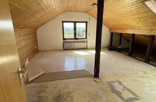 Wohnung mieten in 74354 Besigheim, Helle 2-Zimmer-DG-Wohnung in Besigheim - renovierungsbedürftig