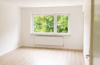Wohnung mieten in Tondernstr. 43, 23556 St. Lorenz Nord, Frisch sanierte 3-Zimmer-Wohnung mit Einbauküche & Balkon – Erstbezug nach Sanierung