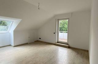 Wohnung mieten in 33611 Schildesche, 2-Zimmer-Dachgeschosswohnung Bielefeld Schildesche – ruhig, zentral, grün