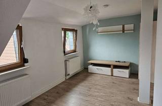 Wohnung mieten in Glockengasse, 63546 Hammersbach, Freundliche und vollständig renovierte 3-Raum-Dachgeschosswohnung in Hammersbach