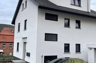 Wohnung mieten in Schifferstraße, 63925 Laudenbach, Großzügige 4-Zimmer-Wohnung mit Balkon, Garten & Garage