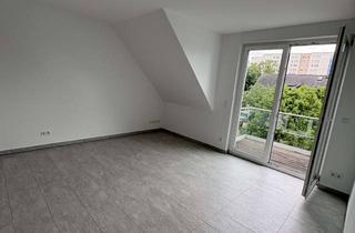Wohnung mieten in Landsberger Chaussee 12, 16356 Ahrensfelde, Exklusive 4-Zimmer-Maisonettewohnung mit Balkon, Einbauküche, Fußbodenheizung