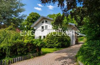 Haus kaufen in 27624 Bad Bederkesa, Ein Haus, das Geschichten weiterschreibt. Hier spielt das Leben, drinnen wie draußen.