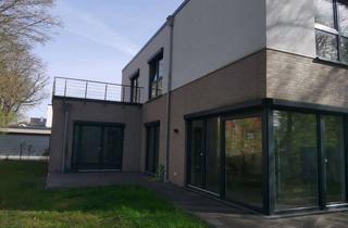 Haus mieten in 28757 Vegesack, Viel Freiraum: Großzügiges Haus in Vegesack