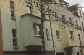 Anlageobjekt in 47169 Marxloh, 2 zusammenhängende Mehrfamilienhäuser sanierungsbedürftig