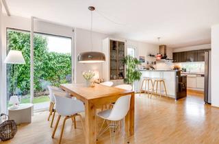 Haus kaufen in 85635 Höhenkirchen, AIGNER - Modernes Reiheneckhaus mit swim - Spa und sonniger Süd-Terrasse