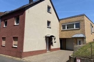 Einfamilienhaus kaufen in 41812 Erkelenz, Handwerkerprojekt mit großem Grundstück und Einliegerwohnung in Erkelenz