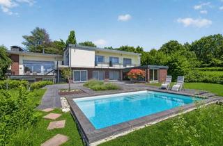 Villa kaufen in 76532 Baden-Baden, Ein Zuhause zum Durchatmen – Panoramavilla in erhöhter Waldrandlage
