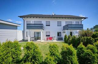Wohnung kaufen in 94315 Straubing, Wohn-Highlight: Moderne EG-Wohnung mit Garten, Garage & Extra-Zimmer im Dachgeschoss!