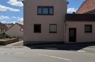 Einfamilienhaus kaufen in 97523 Schwanfeld, Schwanfeld - Einfamilienhaus in Schwanfeld