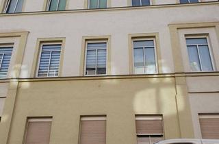 Wohnung mieten in Lutherstraße, 07546 Gera, Attraktive zentrumsnahe 3-RW mit Balkon und neuem Laminatboden im Ostviertel von Gera