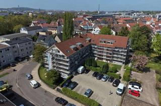 Wohnung kaufen in 33607 Innenstadt, Bezugsfreie 4-Zimmer-Wohnung mit Balkon in modernisiertem Mehrfamilienhaus