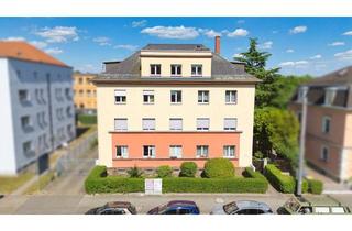 Wohnung kaufen in 01139 Mickten, +++ Bezugsfreie und Stilvolle 3-Zimmer-Dachgeschosswohnung mit Altbaucharme in Dresden-Trachau +++