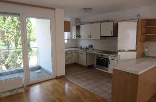 Wohnung kaufen in 74211 Leingarten, Leingarten schöne 3 Zi WHG , wohnen ab 60 plus, 85qm 2 Balk., Aufzug, Zentrum