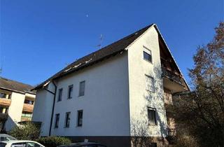Wohnung kaufen in 37581 Bad Gandersheim, Solide Kapitalanlage - Vermietete Dachgeschosswohnung mit Balkon!