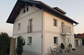 Wohnung kaufen in Rottauer Straße 14, 94099 Ruhstorf, 2-Zimmer-Wohnung im EG 60 qm mit Garage in Ruhstorf