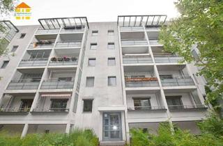 Wohnung kaufen in Kummerower Ring 29, 12619 Kaulsdorf, *Attraktive Investmentchance – Langjährig vermietete Erdgeschosswohnung mit Balkon in Berlin*