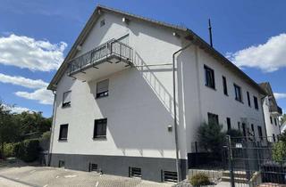 Wohnung kaufen in 63801 Kleinostheim, Wohnen mit Stil: Neuwertige 3-Zimmer-Eigentumswohnung mit eigenem Garten!