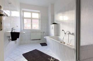 Wohnung mieten in Westring 25, 39108 Stadtfeld Ost, Familiennest mit Wanne, Dusche und kleinem Balkon