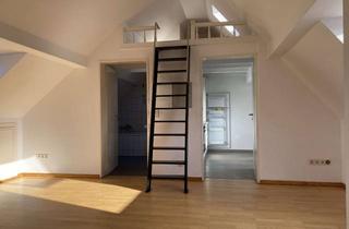 Wohnung mieten in Lerchenfeldstraße 15, 47805 Dießem/Lehmheide, TOP gemütliche 1 ZKDB Wohnung im Dachgeschoß in zentraler, aber ruhiger Lage direkt an der FH