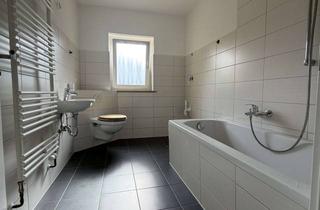 Wohnung mieten in Kösseinestraße 38, 95030 Innenstadt, 4-Zimmer Wohnung mit Balkon