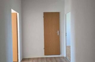 Wohnung mieten in Otto-Lilienthal-Straße 21, 39576 Stendal, Großzügige 3 -Raumwohnung zum kleinen Preis + Balkon!
