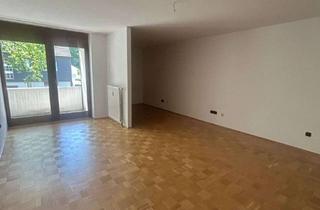 Sozialwohnungen mieten in Wüstenhöferstr. 138, 45355 Bochold, 1 Raumwohnung in Borbeck - Wohnen im Alter mit WBS