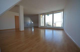 Wohnung mieten in Helmut-Kohl-Straße 42, 06842 Innenstadt, individuelle 3-Raum-DG-Wohnung*offene Küche*Dachterrasse*Tageslichtbad*AK*Stellpl. mögl.