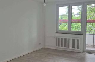 Wohnung mieten in Akazienweg, 37269 Eschwege, 3 ZKB mit Balkon im 1.OG saniert