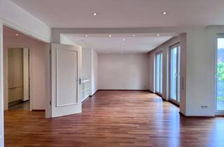 Wohnung mieten in Hainstraße 7a, 61476 Kronberg, 3-Zimmerwohnung zentral in Kronberg mit 2 Balkonen und TG-Stellplatz