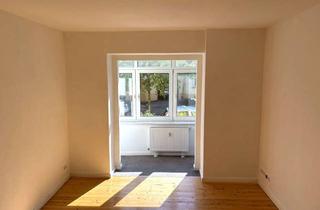 Wohnung mieten in Trützschlerstraße 27, 12487 Johannisthal, Helle Altbau-Wohnung mit Einbauküche & Innenhof in Berlin-Johannisthal