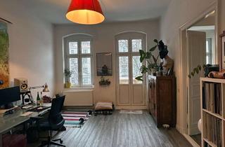 Wohnung mieten in 10243 Friedrichshain, Tausche große 3-Zimmer Wohnung gegen 2-Zimmer