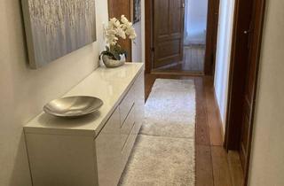 Wohnung mieten in Lemsdorfer Weg, 39112 Sudenburg, Wunderschöne 118qm^2 große 4-Zimmer Altbauwohnung mit Terrasse und Stuck an den Wänden in Magdeburg