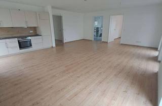 Wohnung mieten in Schloßstraße 13, 33758 Schloß Holte-Stukenbrock, Schöne zentrale EG Wohnung in Schloß Holte
