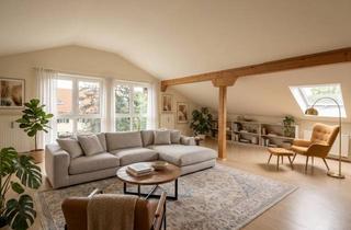 Wohnung mieten in St.-Sebastian-Straße 13, 82343 Pöcking, renovierte 3-Zimmer-Dachgeschosswohnung mit Einbauküche und Gartenmitnutzung in Pöcking-Aschering