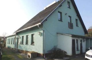 Gewerbeimmobilie kaufen in Wildbacher Straße, 08289 Schneeberg, Gaststättengebäude mit Einliegerwohnung