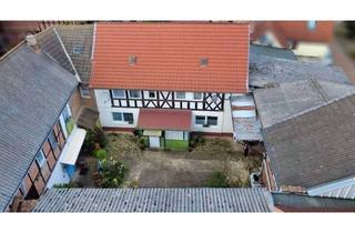 Haus kaufen in 39387 Oschersleben, Historischer 4-Seiten-Hof mit Fachwerkhaus, Nebengebäuden und großem Potenzial in Hordorf!