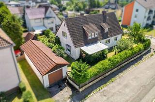 Einfamilienhaus kaufen in 96472 Rödental, Charmantes Einfamilienhaus mit großem Garten und neuer Heizung in Rödental!