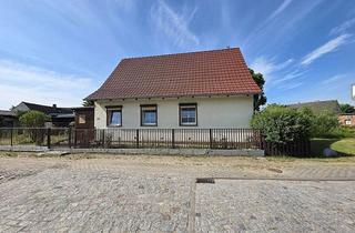 Einfamilienhaus kaufen in 16259 Höhenland, Gepflegtes Einfamilienhaus mit Garage und Nebengelass in Steinbeck