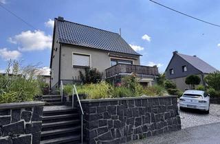 Einfamilienhaus kaufen in 01855 Sebnitz, Solides Einfamilienhaus mit separatem Bungalow in der Sächsischen Schweiz!