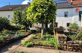 Bauernhaus kaufen in 66663 Merzig, Gemütliches Bauernhaus mit gr. Scheune und Garten im Merziger Stadtteil Ballern zu verkaufen!