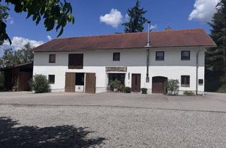 Haus mieten in 84149 Velden, Zu Vermieten, Wohnhaus mit integriertem Pferdestall (max.3Pferde)