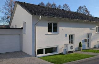 Haus mieten in Am Sportplatz, 79804 Dogern, Viel Platz für den Alltag: Großzügige Doppelhaushälfte in Dogern